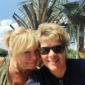 Meet your Posher, Annette